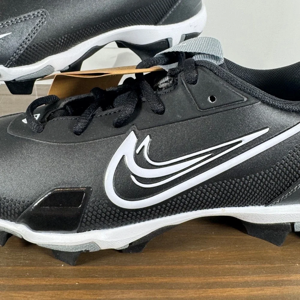 Nike force trout